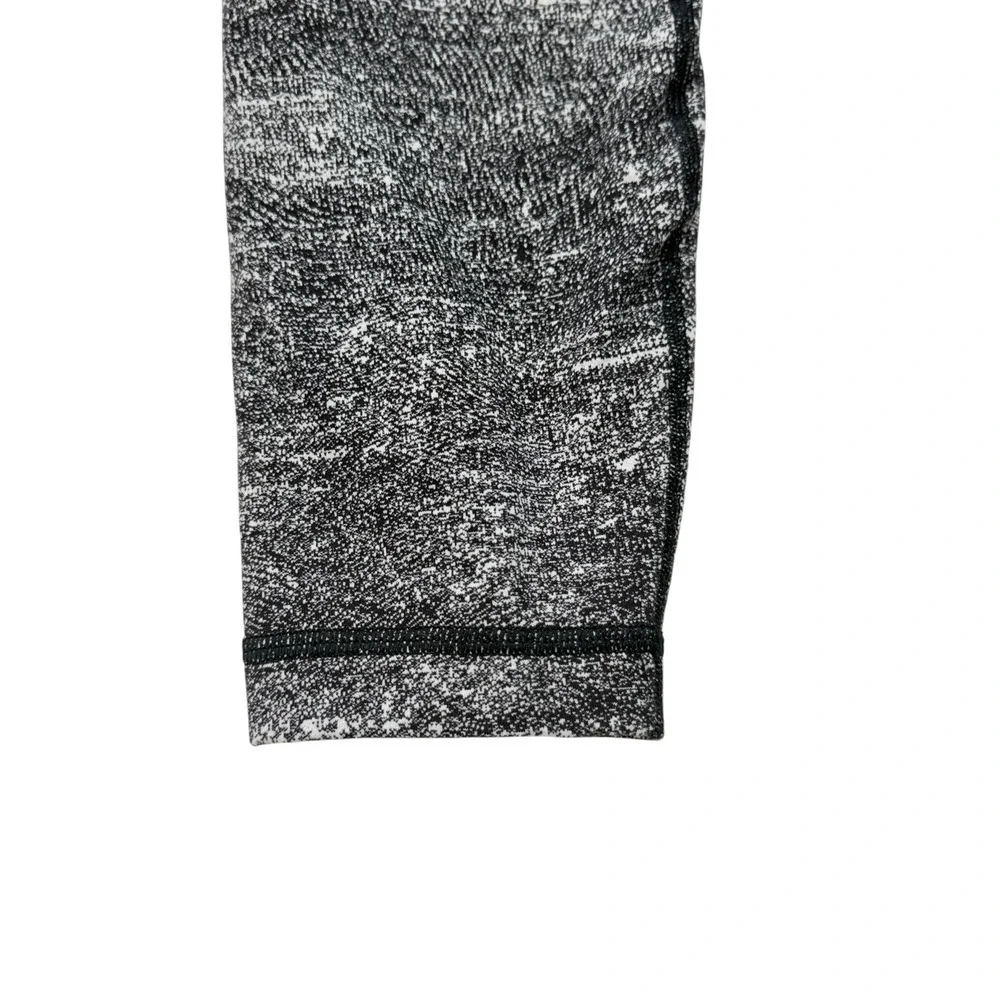 Lululemon Align Crop Leggings Women's Size 8 Space Dye High Rise Black Gray